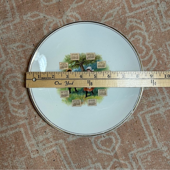 Antique Plate: 1915 Calendar Porcelain Cabinet /Wall Plate Vintage *Grandmacore* - Picture 10 of 11